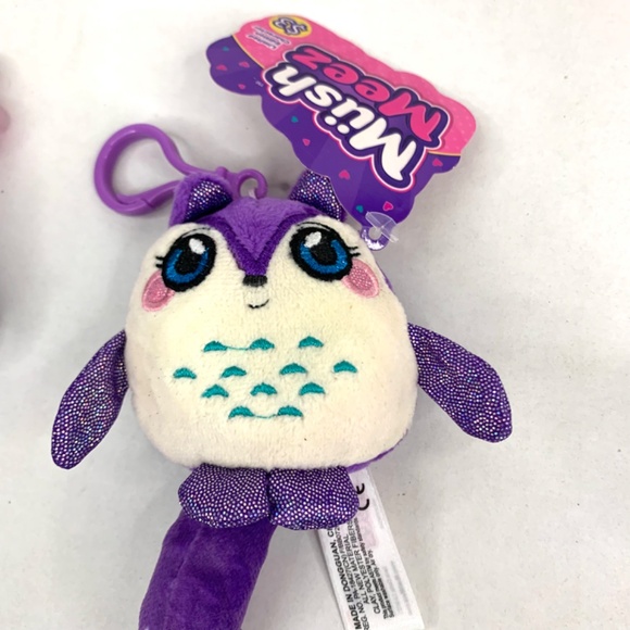 Bundle/Set MUSHMEEZ squeezable Assorted plush clip on toys, stocking stuffers - Picture 6 of 13